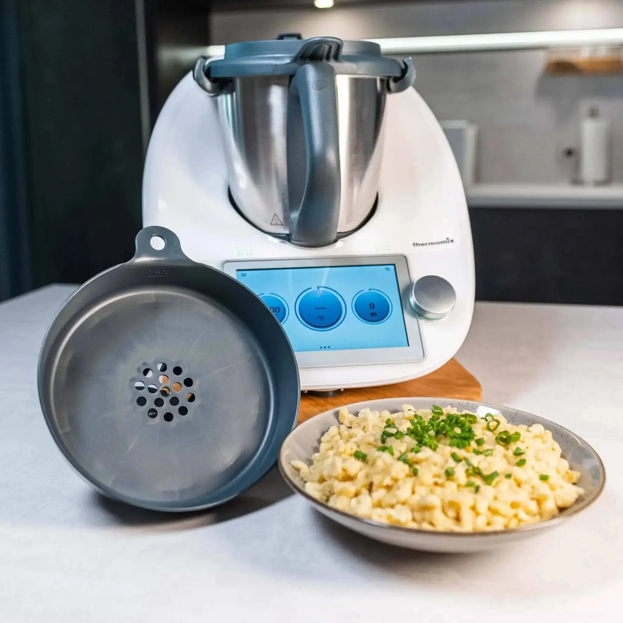 WunderSpatzl® | Spätzlereibe für Thermomix & Monsieur Cuisine - Image 3
